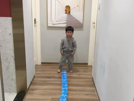 居家早教还可以这样玩❓❗️早教变成闯关游戏❗️ #创作者中心 #创作灵感 #早教游戏 #亲子互动游戏 #早教智勇大冲关