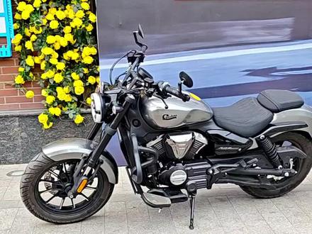 赛科龙AQS250 S挡封神!V缸性能巡航
#赛科龙AQS250 #毫米波雷达 #v缸摩托车