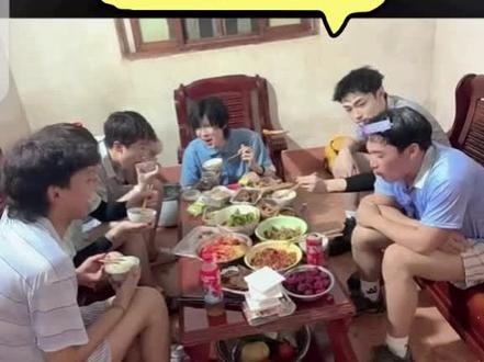 土豆与纳豆 #非常打扰@陈小佳@啊哈~(大大怪) #何秋亊#土豆#杰尼龟#孟令辉