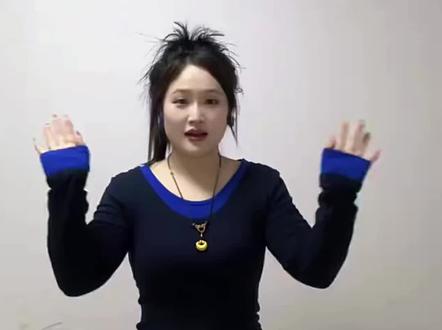 面试第一名试讲示范,哈喽大家好,我是姜姜老师,用一个完整试讲示范来开启姜姜老师的抖音之路,从此以后,我便是你幼儿面试的“神”!(哈哈)欢迎大家踊跃提问呦👏#幼儿园面试试讲 #教师资格证面试 #教师招聘面试 #高分试讲 #无生试讲