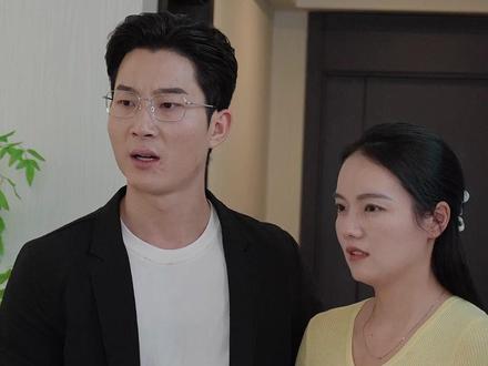 老话说得好:老人本是家中龙,越是偏谁谁越穷!奉劝老人别偏心,莫要寒了孝子心!当父母越偏心谁,老了越指望不上谁,一碗水端不平只会寒了人心……#家庭关系 #情感 #剧情 #反转