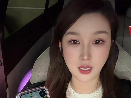 小米17买了这么久 终于遇到完美搭配的手机壳了 我用了将近一个月 对比之前的 我过的都是什么苦日子 带磁吸充电 支架方便丝滑 暂时没有发黄的迹象 真心推荐给大家#图拉斯手机壳 #小米17pro手机壳 #小米手机