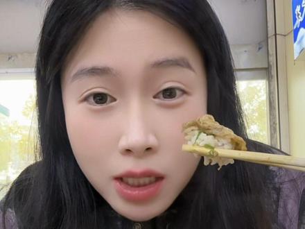 景德镇人从小吃到大的老店,隔三差五想吃、
#景德镇美食 #抖音美食推荐官 #太香了 #吃货日常 #美食vlog