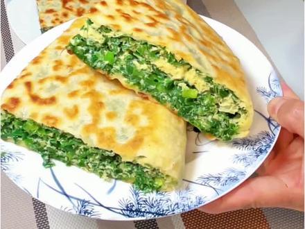 #春天的快乐是韭菜盒子给的 薄皮大馅,按这个方法新手也好操作,这次把操作要点都说明白#创作者中心 #创作灵感 #韭菜盒子