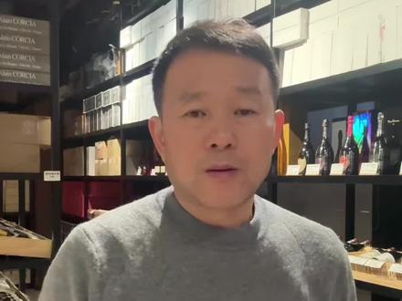 很多伟大的决策,在制定或实施当初是没人觉得它伟大的,都是几十年,甚至几百年后才被后人认为伟大…#茅台酒 #茅台酒最新政策 #杭州买茅台酒 #惠客酒坊