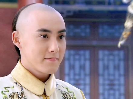 新还珠格格 #张睿 #李晟  "不及某人"|前期永琪的眼神太戳心了