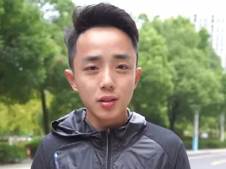 你可能没穿过多威 但一定听说过多威!诚意满满的战神二代 你喜欢吗#跑步 #运动 @抖音小助手