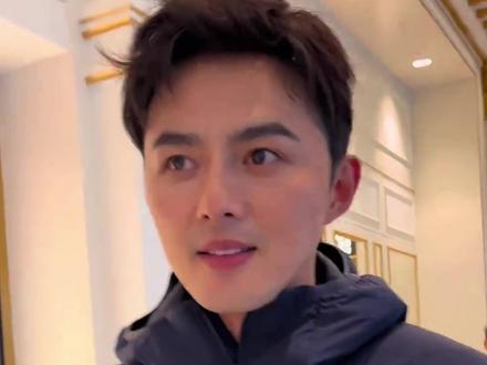 这种未经网络污染的老辈子最好逗了#叶祖新 #搞笑 #老辈子 #饭撒