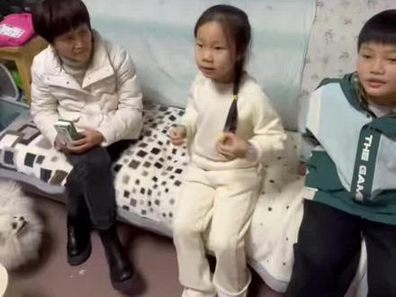 甘二妹的视频来啦,让大家久等了。妈妈带妍晞去我表姐家玩,玩嗨了,不想走了#记录真实生活 #传递正能量让世界充满爱 #寻亲@甘宇翼老婆