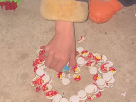 彩菊一转🧨好运连连##采菊烟花新玩法 #新年快乐 ##烟花再美只是瞬间