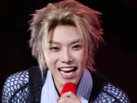 华晨宇火星演唱会2.0正式启幕。在云南澄江拿下三块土地,打造专属永久演唱会基地,当地政府回应 #华晨宇