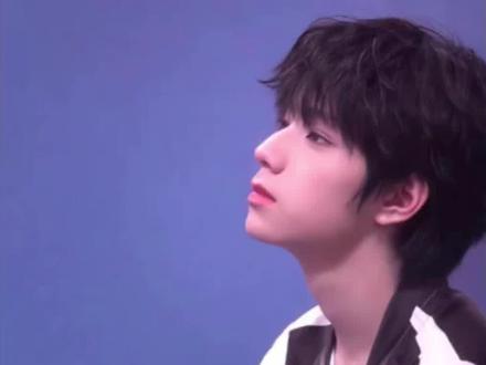 最近因为看完四代参与的楼外综艺对橹橹的性格有了一个新的认知(个人推测,仅供娱乐)#王橹杰 #橹穆 #271199 #杰丞 #豚馒