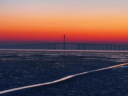 再见2025,你好2026 我们该怎么告别2025年呢?新的一年,我们会遇到更好的自己,“苦尽甘来终有时,一路向阳待花期”。#再见2025你好2026#2025最后一天 #2026 #特别鸣谢2025的自己