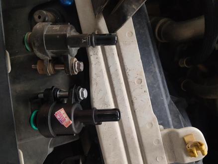 雪佛兰三缸车子每次加完汽油打着车就会熄火基本就是碳罐电磁阀长通了更换一个既可解决问题#汽车保养与维修 #专业的事交给专业的人 #通病故障