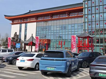 蔚来ES6用车日记之打卡新修建的洛阳服务区,非常惊艳 #洛阳服务区 #洛阳 #高速服务区 #过年了 #过年回家