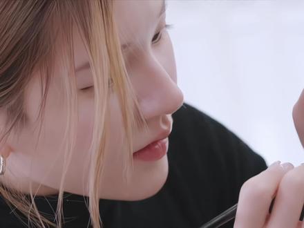 一边化妆一边夸夸 好会给顾客提供情绪价值 你咋那么好#赵露思 #路透 #追星的幸福此刻具象化了 #情绪价值