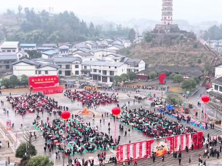 腊八聚福 刨汤暖冬!开江宝塔坝刨汤宴现场好热闹 #民俗文化 #腊八 #刨汤宴