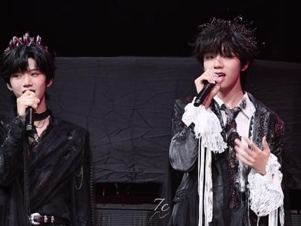 zqh🎀最大团粉含金量还在上升🥹
当这个橹瑞lovely获奖时,奇鼓掌没停过
#tf家族四代 #左奇函 #张函瑞 #王橹杰 #荣耀之战