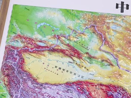 世界第二高峰,其实也是在中国境内,乔戈里峰,在我国新疆境内,和巴基斯坦接壤的昆仑山脉#地形图 #立体地图 #地理知识 #地理 #探索地球 #热门