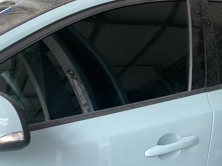 沃尔沃v40辅助电瓶的位置更换大电瓶同时最好一起更换