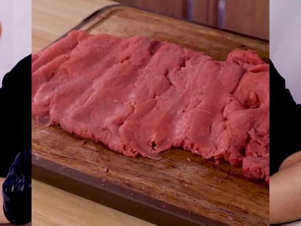 神菜挑战:把一条鱼做成面条,能成功吗?#敲鱼面 #创意美食 #美食 #面条 #鱼