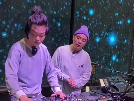 不放棒丝?#dj #复古disco @DOU+小助手 @抖音小助手