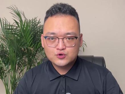 冲学校怎么冲,怎么提高冲进去的概率。 冲学校之前一定要想清楚自己能不能坚持,有没有能力转专业,自己想要的是什么。#志愿填报 #河南高考dou助力 #驻马店高级中学 #驻马店高中 #驻马店一高