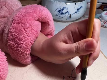 骑黑虎的财神 新年开笔,画了赵公明元帅迎接初五~祝大家新年发财发财~^ω^
#中国画 #初五迎财神 #赵公明 #武财神 #手绘