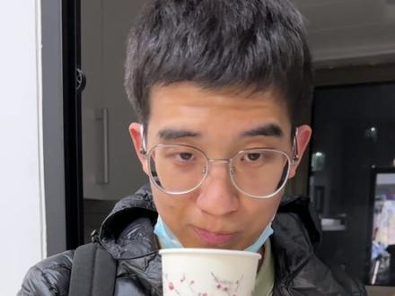 历时四个半小时!从长沙人肉给老婆背回两杯茶颜悦色!#vlog日常 #日常volg #茶颜悦色