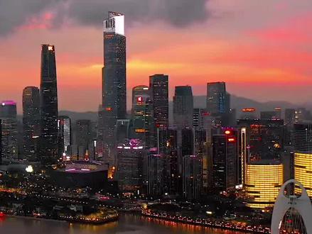 盘点公务员体检卡人最狠的几个项目 考公考编体检有五个最容易卡人的项目,大家一定要提前重视。
血压需控制在标准范围内,熬夜、紧张都容易超标;心电图多因紧张出现异常,放平心态可现场复查。
转氨酶是高频卡点,熬夜、重油饮食容易超标,提前作息清淡饮食就能调理。
尿常规取样讲究方法,适量饮水、留取中段尿结果更准。
普通岗位矫正视力达标即可,特殊岗位裸眼要求更高。
如今体检标准有所放宽,轻度地贫、桥本甲功正常均可通过。建议提前做预检,体检前规律作息、清淡饮食,保持平稳心态顺利过关。#考公经验分享 #创作者中心 #创作灵感 #公务员体检 #省考
体检问题可交流