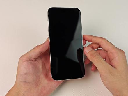 就算是贴膜也要贴康宁强化玻璃膜?真的有必要吗? iPhone15贴膜经历。#数码科技 #iPhone15 #iPhone15 #苹果15 #钢化膜