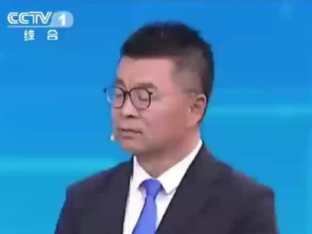 央视科普喝水“冷”知识:胃喜凉要常喝常温水或者冰水#冷知识科普 #养生知识 #冰水和热水哪个对胃好 #守护健康 (剪辑:王翰韬)