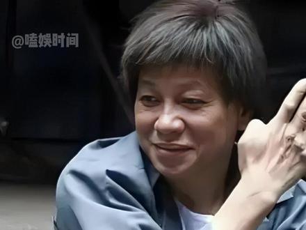 明明梁小龙14日就已离世,为何家人迟迟未公开消息?看到26号的出殡仪式安排,才懂家人的良苦用心#梁小龙去世 #成龙 #周星驰 #影娱热点团 #内容启发搜索