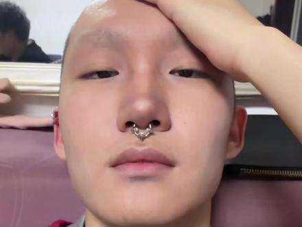 400万人看过的肿泡眼秒变哥特魅魔妆!全妆跟练! #零基础学化妆 #创作者中心 #创作灵感 #美妆教程 #哥特