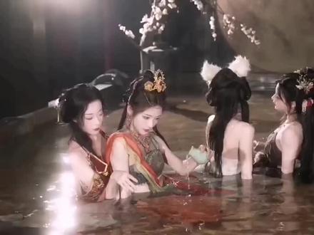 揭秘:古代女性夏天穿什么衣服?【答案在佐下角哦】#历史大事件 #历史冷知识 #民族服饰 #原来穿上古装这么美 #中式美学服饰