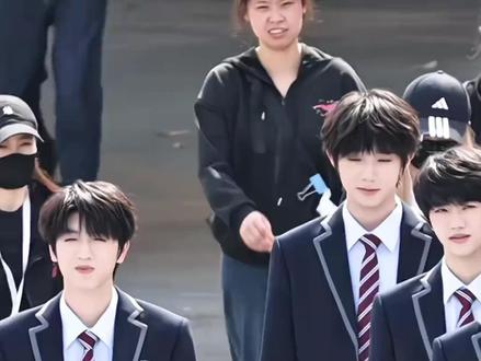 少年还是得少年来演啊#TF四代 #时代峰峻 #TF家族 #我的少年时代2