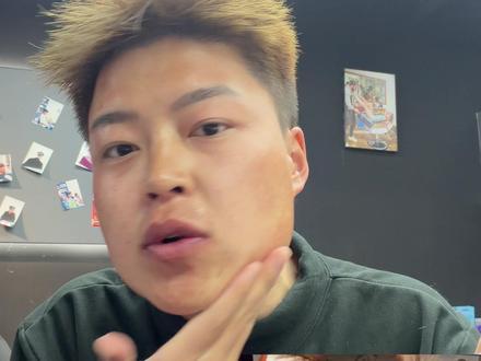 这是我坚持打卡的十几天了,我的老粉都知道,可能这边的粉丝还不知道,有很多在我直播或者说我拍段子的时候都给我反馈说效果挺好,反正这个售后你用着也放心,因为七天不满意,拆封可退款,所以说大家可以放心的用,不要再去花冤枉钱买其他的祛痘产品了!记住早晚各一次效果更好!一定要坚持!