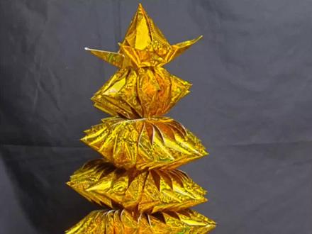 27❌37纸,长度一分为二,第一层是,26张,2层23,3层20,4层18,五层16,六层14,七层12,八层11,九层9张,长度每一层按照上一层剪掉2公分,第一层不减,从第二层开始