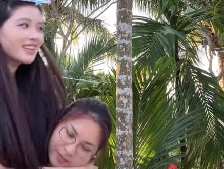 《海南慢综小剧场》在屏幕前尖叫完一波又来一波!!!🍬🍬🍬#阿爆 #方圆 #方方圆圆 #甜 #直播录屏分享