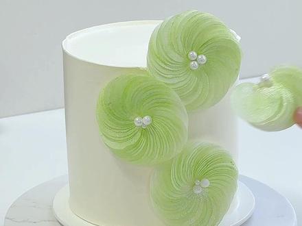 简单实用!小清新威化纸蛋糕教程分享 #威化纸 #威化纸花 #威化纸蛋糕 #创意蛋糕 #法采色粉盘