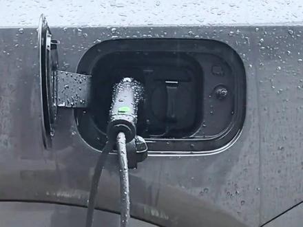 新能源雨天充电安全吗? #别克关怀 #新能源用车知识