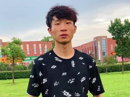 拍摄的视频可以使用读卡器更方便整理素材#无人机 #读卡器