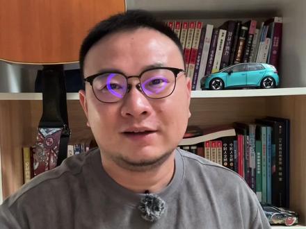 这车真挺能“装”的 探店小鹏GX #小鹏GX 这车真的挺能“装”的,怎么装,装什么,还有啥优势,又有啥短板,这条视频告诉你。