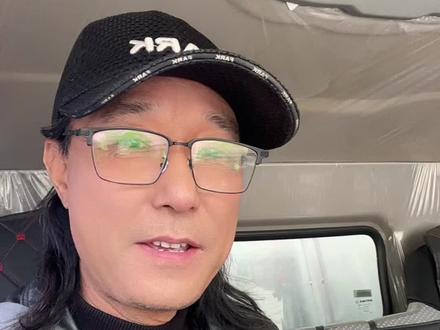 实拍段子:笑死我了:网友你怎么看?