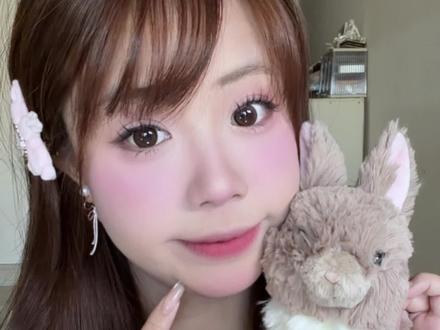 来啦🐰💓邦尼花园系列腮红试色推荐!这次真的好可爱!#潮妆研究所#腮红分享 #花知晓腮红 #花知晓新品 #花知晓邦尼花园系列