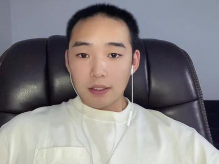 新人直播弹幕游戏如何选择!#弹幕互动 #弹幕互动游戏