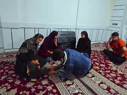 哈西姆联手卡迪尔,夺走了萨米的抚养权,家人指责哈西姆欺负米娜