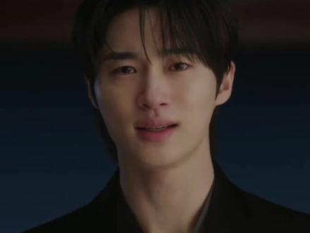 一生都被要求不能快走的大君跑着奔向他的爱人#21世纪大君夫人 #iu #边佑锡 #爱了这个片段