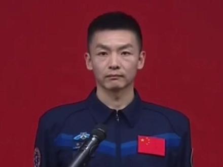 你好神23航天员!张志远简历来了!