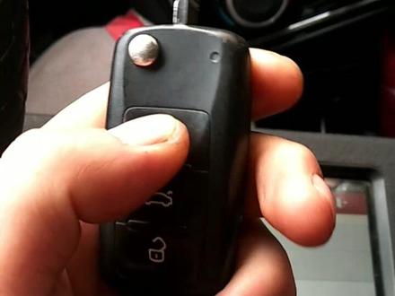 如何用431电脑刷17款捷达锁车开锁,喇叭响!